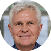 Dr Dieter Lang